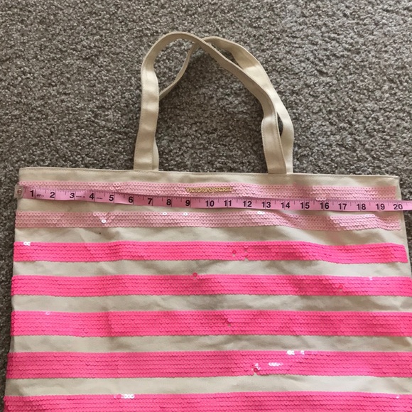 Victoria Secret Sequence Beach Bag - Picture 4 of 8